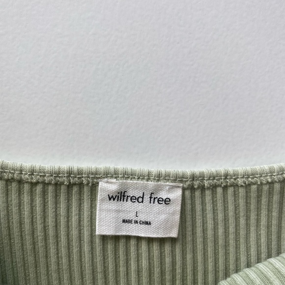 Like-new Aritzia dress worn once! - Picture 2 of 5